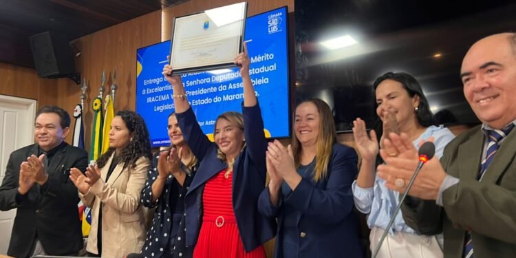 ASTRO DE OGUM HOMENAGEIA IRACEMA VALE EM SOLENIDADE QUE LOTA A CÂMARA MUNICIPAL DE SÃO LUÍS