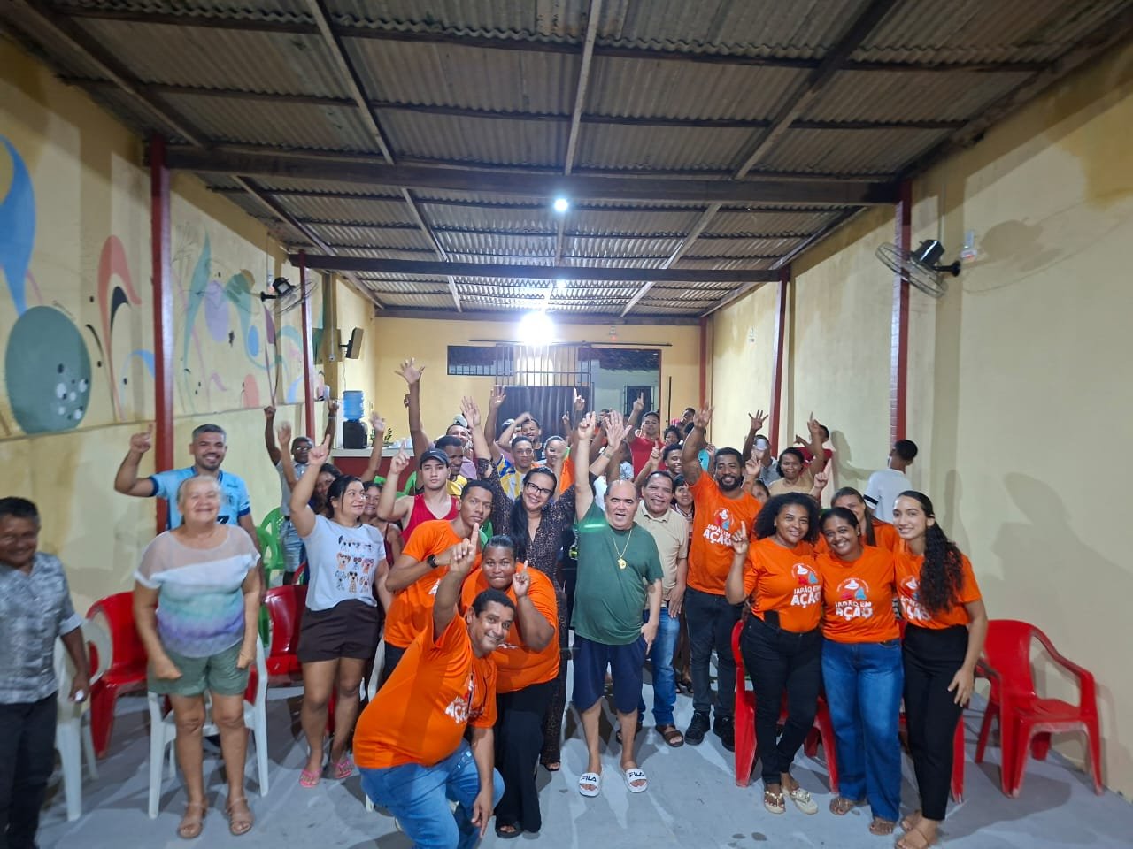 IPASE DE BAIXO RECEBE ASTRO DE OGUM E ANA DO GÁS COM EMOÇÃO E ESPERANÇA DE OBRAS NA COMUNIDADE