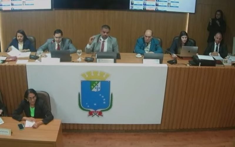 EDITORIAL: HARMONIA ENTRE OS PODERES, RESPEITO À LEI E DEFESA DO CIDADÃO