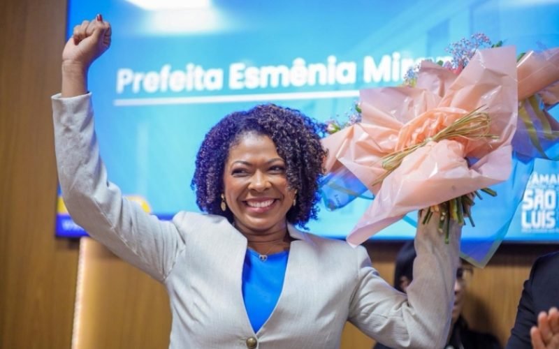 SÃO LUÍS TEM NOVA PREFEITA: POSSE DE ESMÊNIA MIRANDA MARCA NOVO MOMENTO POLÍTICO NA CAPITAL