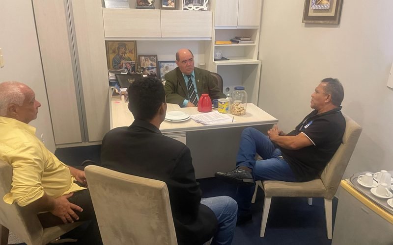 MOVIMENTO MACAIB E COMITIVA SÃO RECEBIDOS POR ASTRO DE OGUM EM DEFESA DOS 🚎ÔNIBUS ESPECIAIS EXTRAORDINÁRIOS GRATUITOS