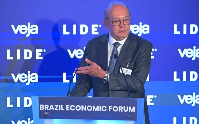 MINISTRO DO JUDICIÁRIO BRASILEIRO CRITICA O ATUAL MODELO DE PRESIDENCIALISMO ADOTADO NO PAÍS