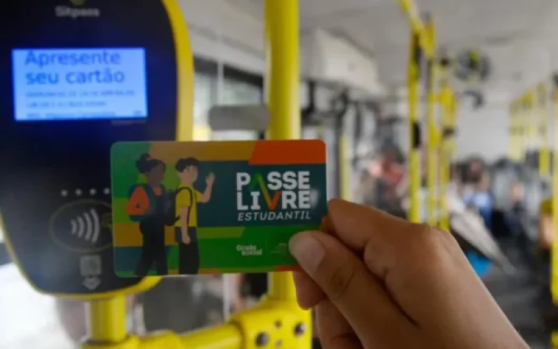DEPOIS DE APROVADO POR CONSULTA POPULAR, O QUE ESTÁ FALTANDO PARA IMPLANTAR O PASSE LIVRE ESTUDANTIL EM SÃO LUÍS❓