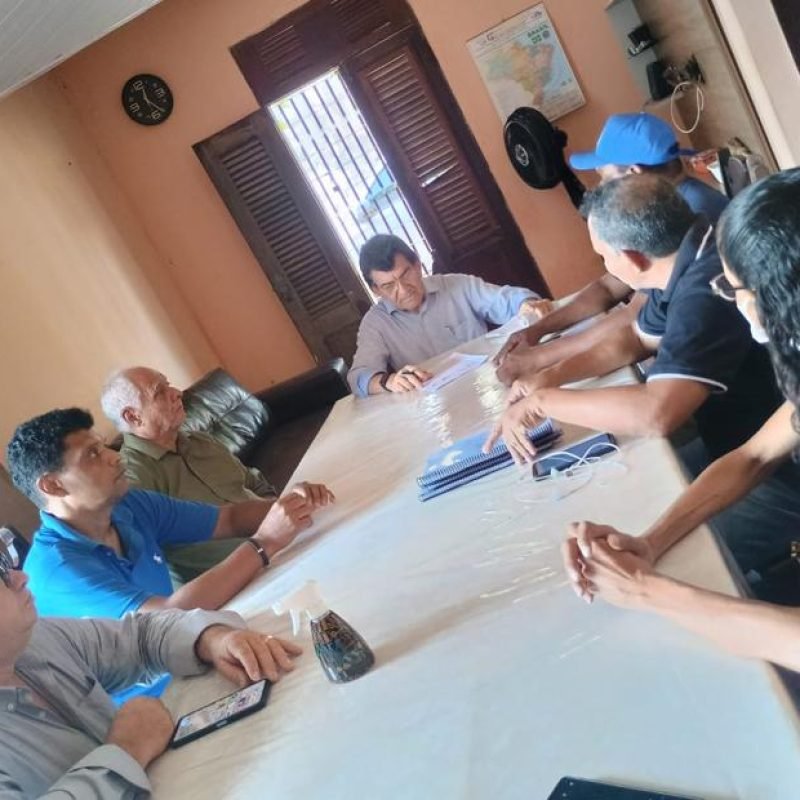 LÍDER DO GOVERNO JULINHO, VEREADOR RIBAMAR DOURADO, RECEBE COMISSÕES DO MOVIMENTO MACAIB E SE COMPROMETE COM APROVAÇÃO DO PROJETO DE LEI DAS COMUNIDADES EM SÃO JOSÉ DE RIBAMAR