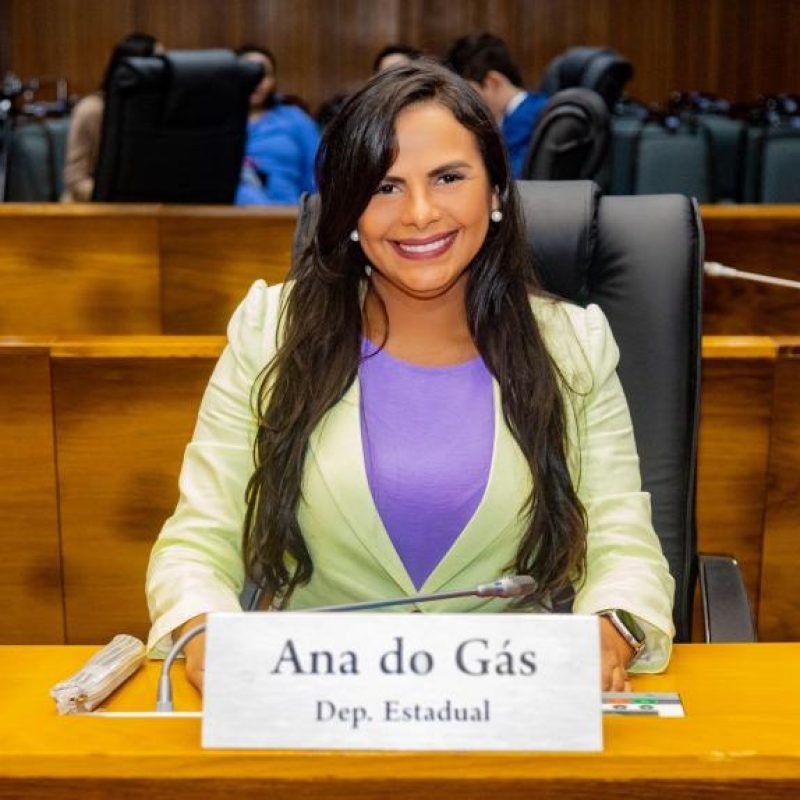 ANA DO GÁS: A FORÇA QUE VEM DA PERIFERIA E ECOA NAS COMUNIDADES DO MARANHÃO