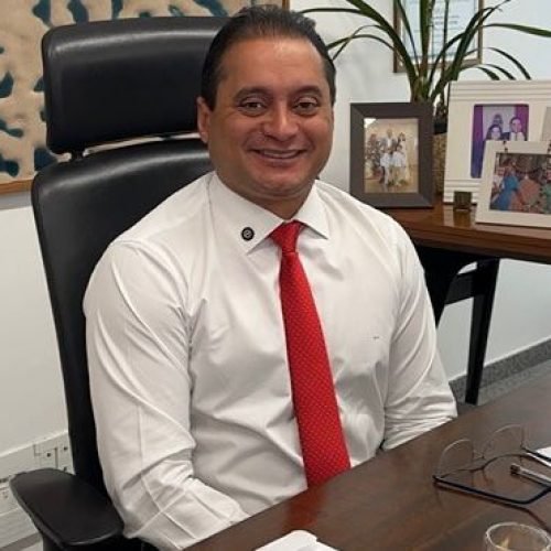 WEVERTON ROCHA: UMA ATUAÇÃO PARLAMENTAR GIGANTE QUE MARCOU A SAÚDE PÚBLICA E A HISTÓRIA DO MARANHÃO